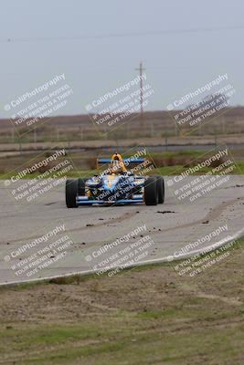 media/Jan-15-2023-CalClub SCCA (Sun) [[40bbac7715]]/Group 2/Qualifying (Sweeper)/